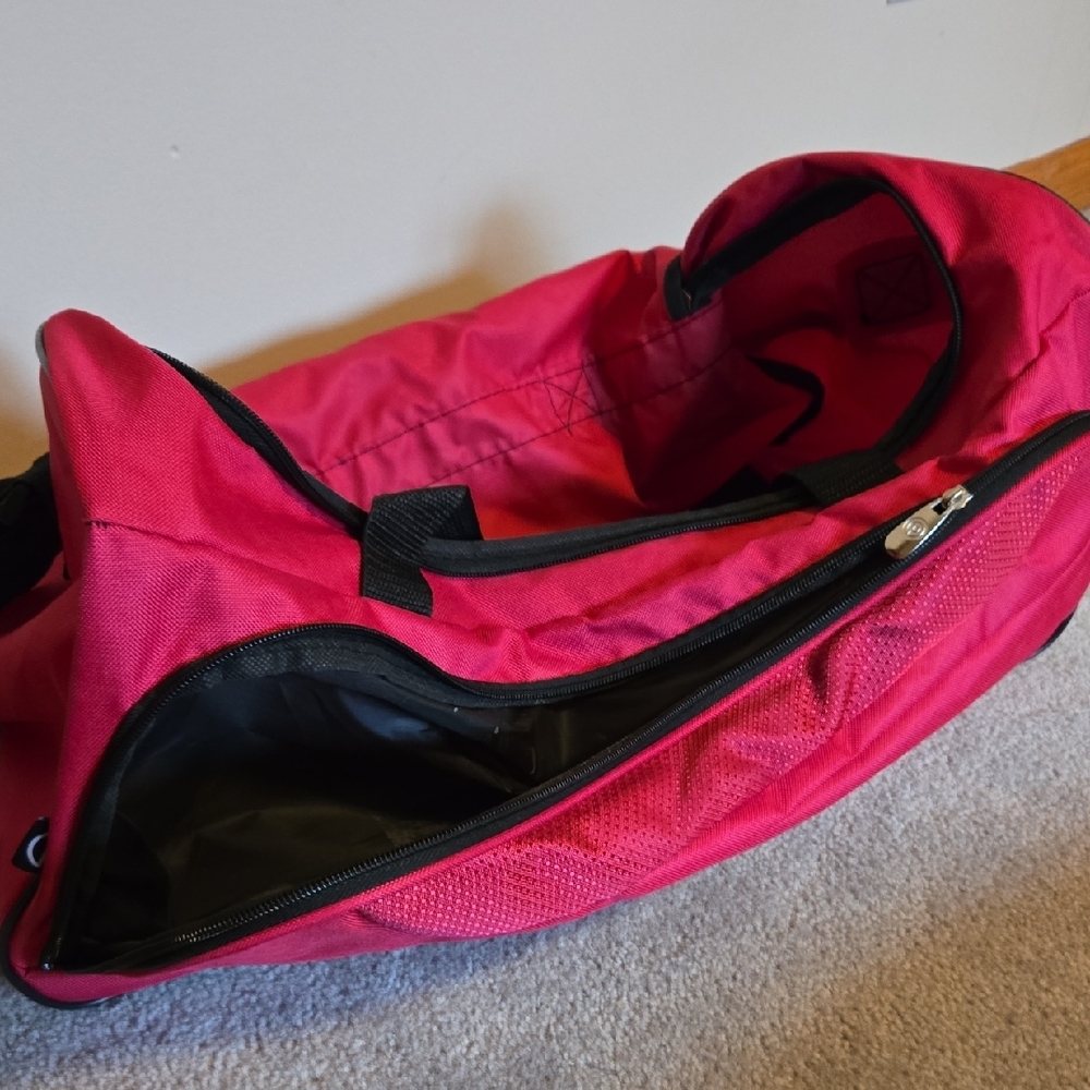 Source Unknown Pink Garment Bag - Picture 4 of 5